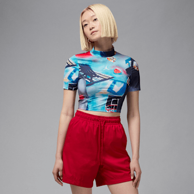 【Nike】Jordan Women's Cropped T-Shirt(送料無料） Jordan Women's Slim Cropped T-Shirt. Nike IN